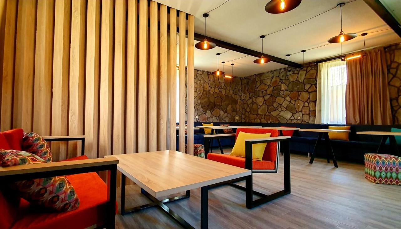 Hotel Migu Yard Kazbegi Exterior foto